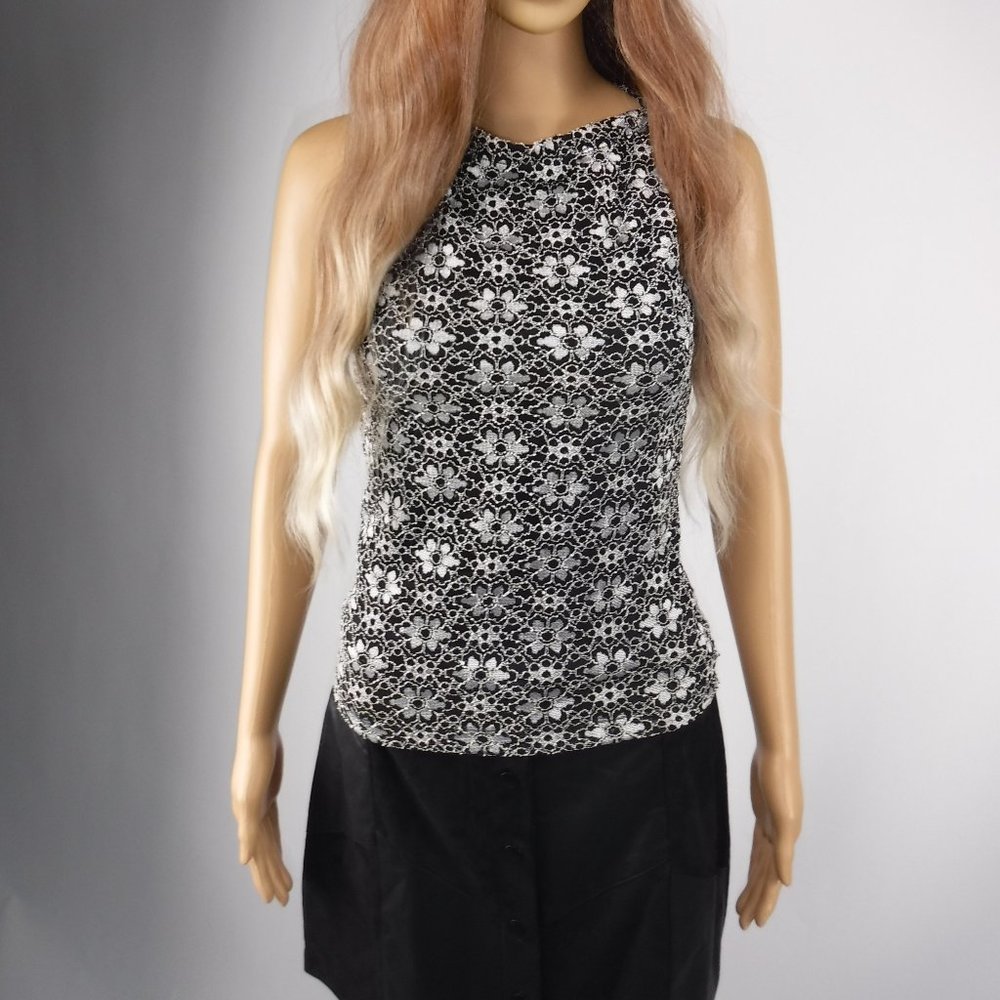 SLEEVELESS SNUG FITTING BEAUTIFUL  LA BELLE SHIRT